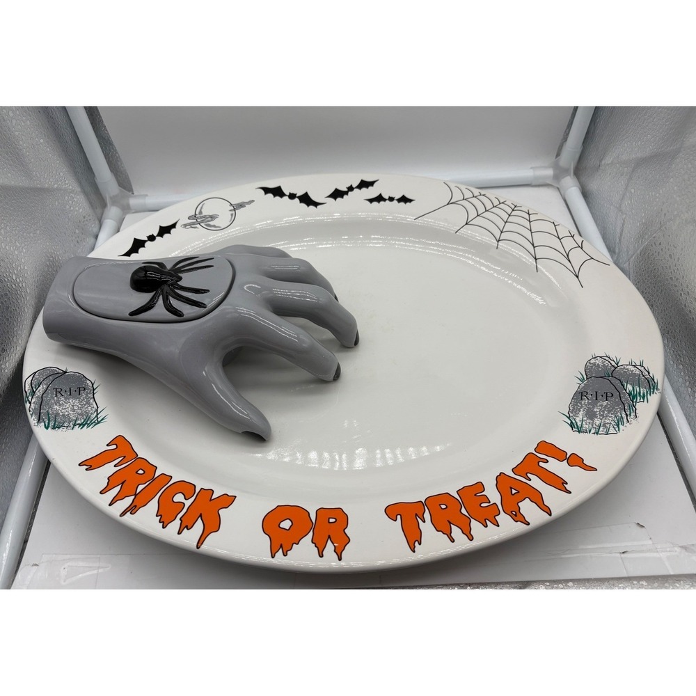Clay Design 90s Halloween Creepy Hand Chip & Dip Party Tray Serving Platter